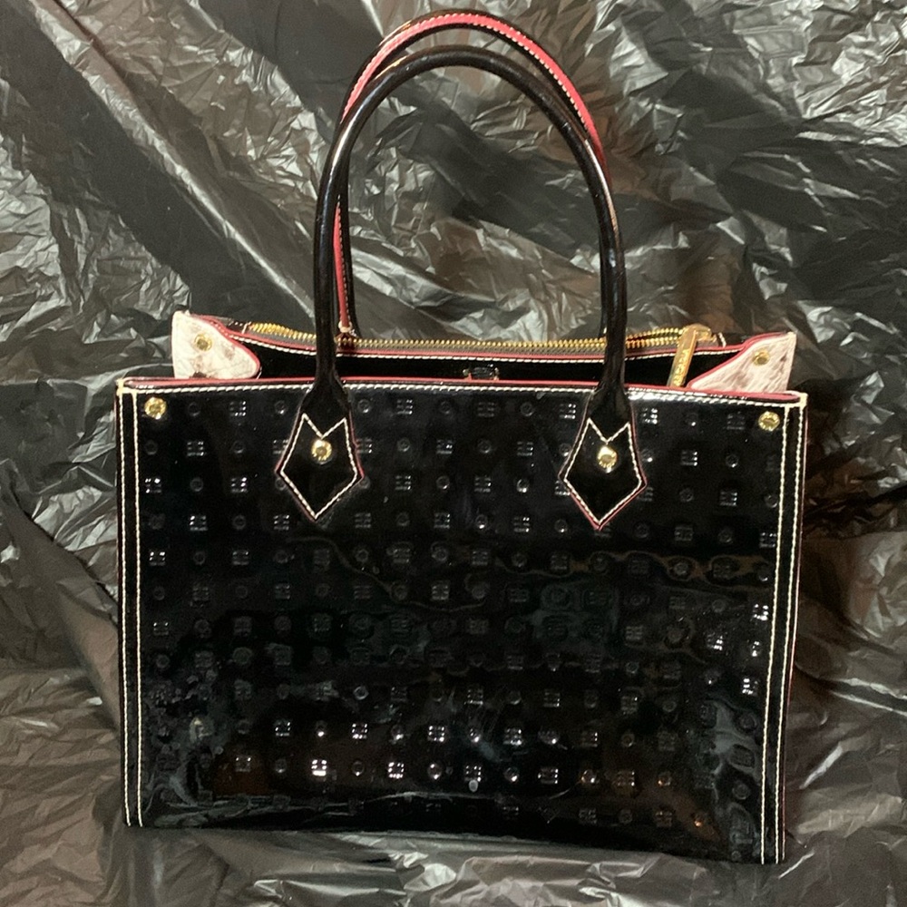 Arcadia Leather Purse